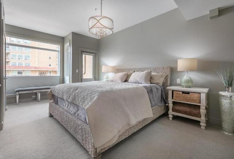 带3个卧室的公寓, Kelowna Discovery