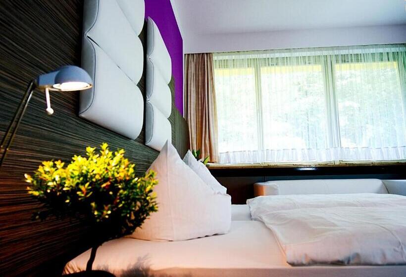 带阳台的三人标准间, Albrechtshof Gohrisch