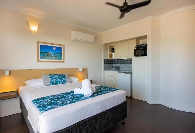 海の見えるスタンダードスタジオ, Coral Sea Vista Apartments