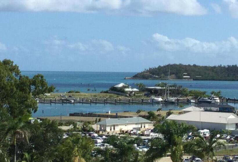 带海景的标准工作室, Coral Sea Vista Apartments