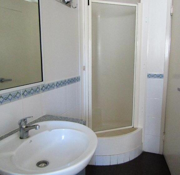 带海景的标准工作室, Coral Sea Vista Apartments