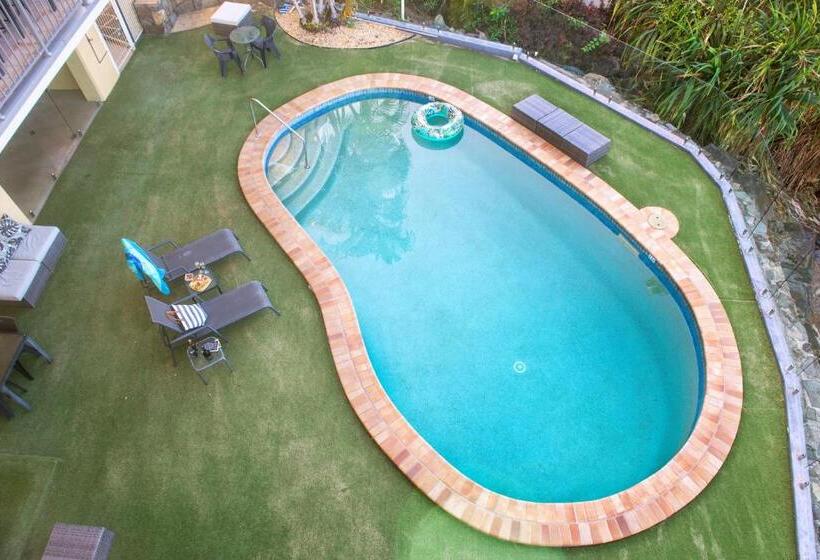 高级工作室, Coral Sea Vista Apartments