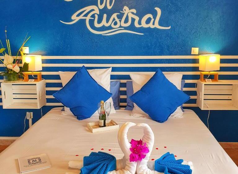 اتاق لوکس با بالکن و چشمانداز دریا, Maison D Hôtes Villa Des Mascareignes