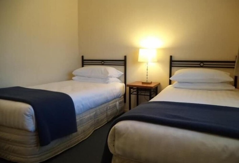 آپارتمان 2 خوابه, South Park Motel