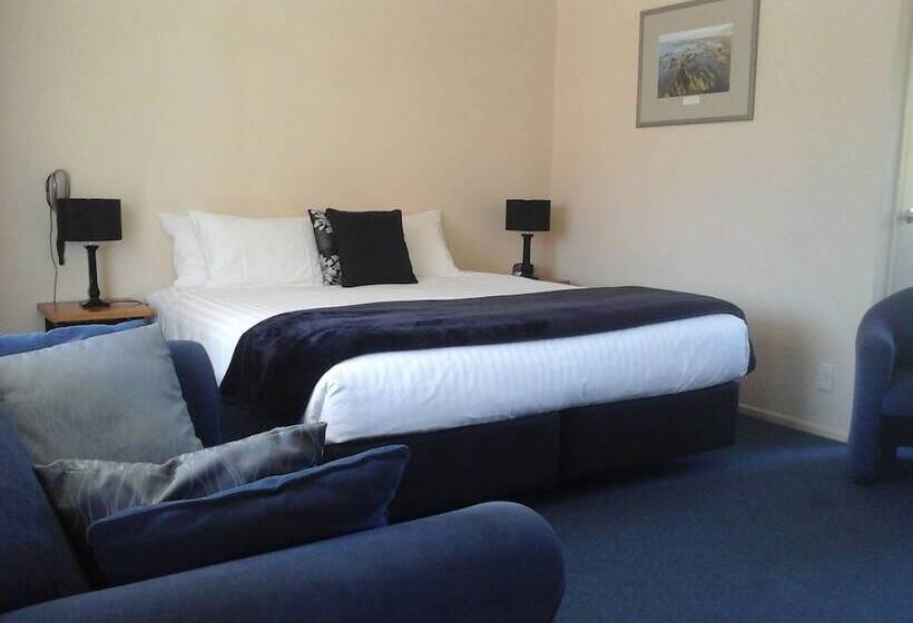 استودیوی لوکس, South Park Motel