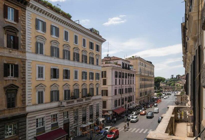 חדר משפחתי דלוקס, The Roman Empire Guesthouse