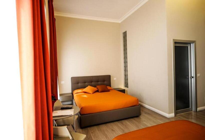 חדר משפחתי דלוקס, The Roman Empire Guesthouse