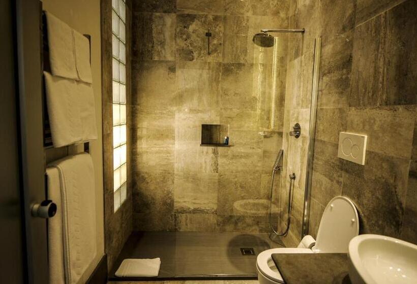 חדר משפחתי דלוקס, The Roman Empire Guesthouse