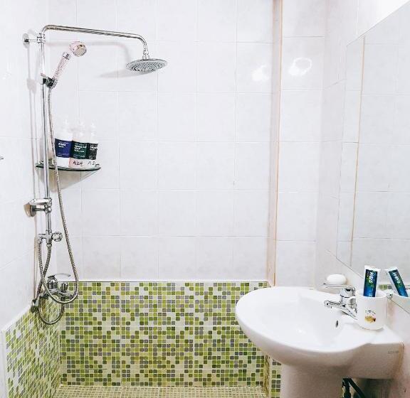 Номер Стандарт, Gumi A Motel