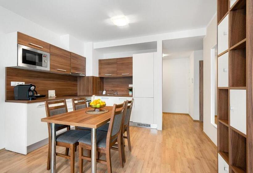 آپارتمان 1 خوابه با بالکن, Apart Hotel Virgo