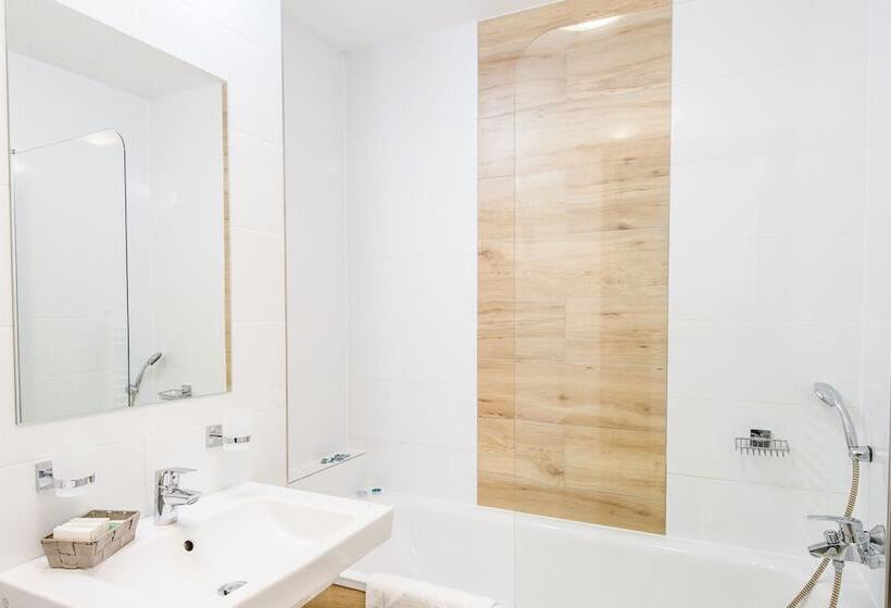 استودیوی استاندارد, Apart Hotel Virgo