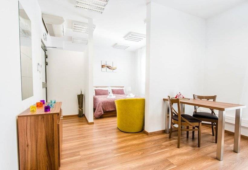 استودیوی استاندارد, Apart Hotel Virgo