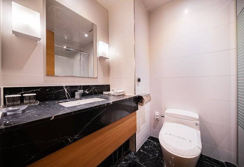 غرفة ديلوكس, Benikea Hotel Bizinn