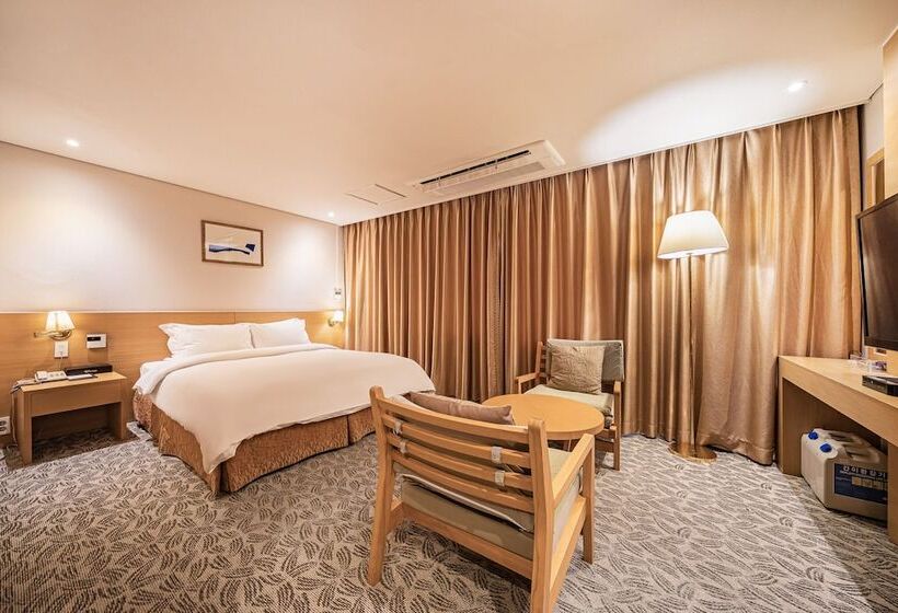 디럭스 룸, Benikea Hotel Bizinn