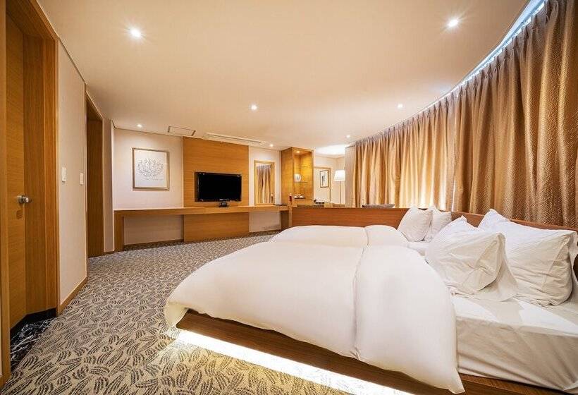 جناح عائلي, Benikea Hotel Bizinn