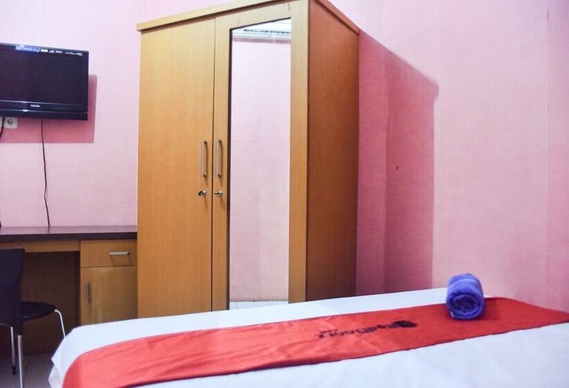 Номер Стандарт, Reddoorz @ Pettarani Square