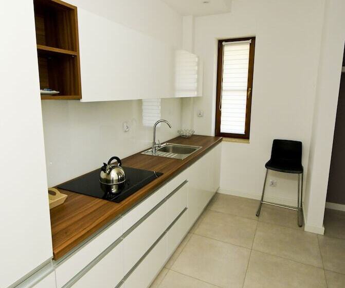 דירה בת חדר שינה 1 עם מרפסת, Poduszka Apartamenty Zdrojowe