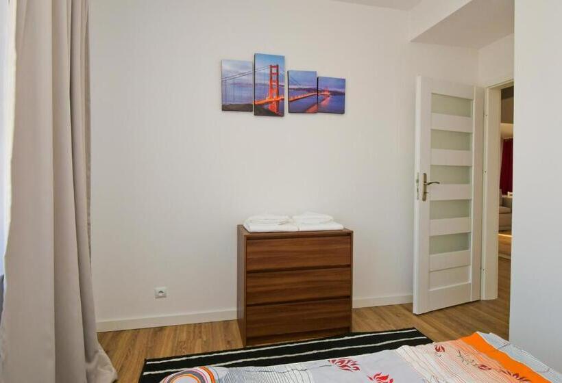 آپارتمان 1 خوابه با بالکن, Poduszka Apartamenty Zdrojowe