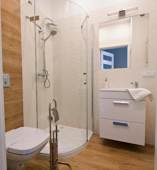 דירה בת חדר שינה 1 עם מרפסת, Poduszka Apartamenty Zdrojowe