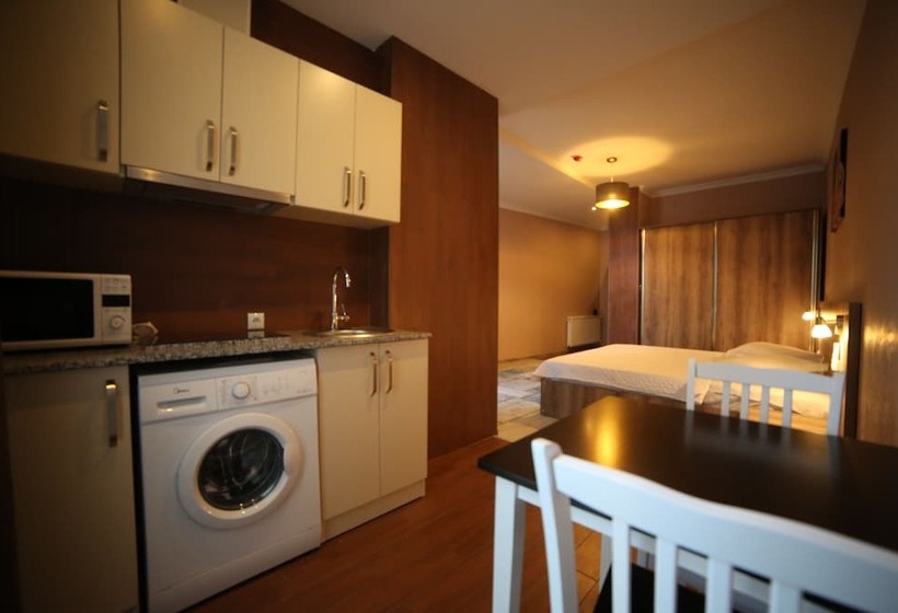 اتاق خانوادگی, Soft