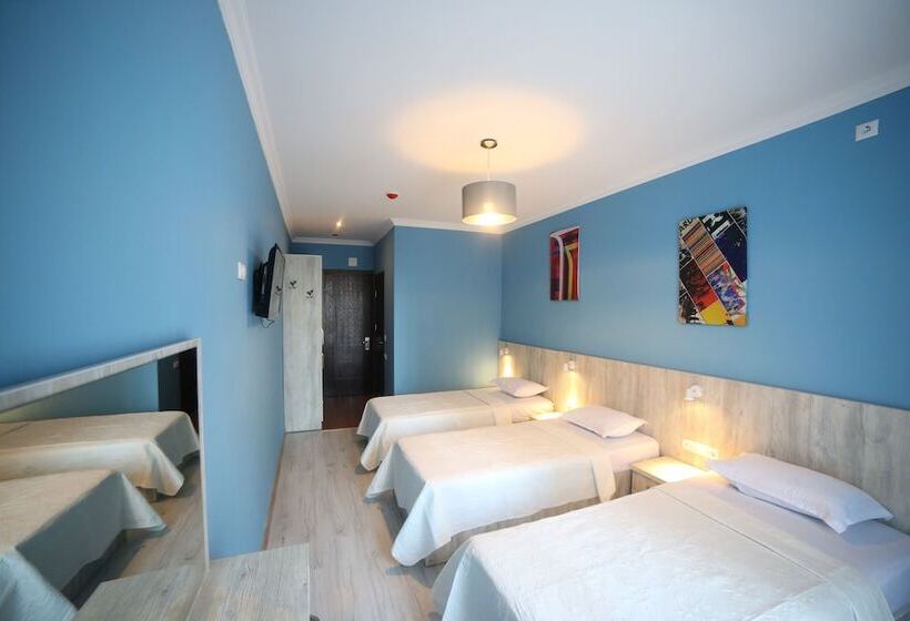 اتاق استاندارد سه نفره, Soft