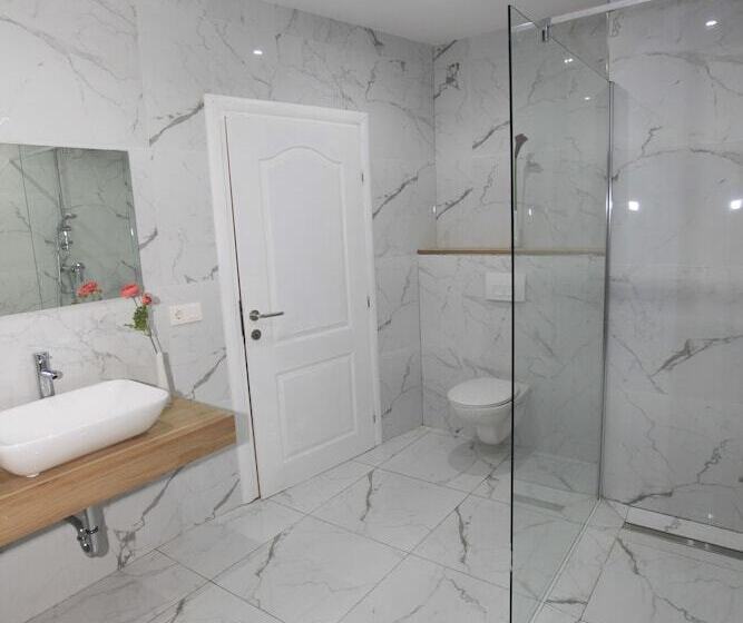 آپارتمان سوپریور 1 خوابه, Zollikof Aparts   Sauna & Studioapartments