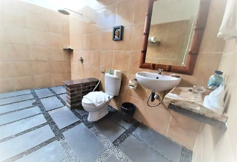 デラックススイート, Astana Swaha Villa
