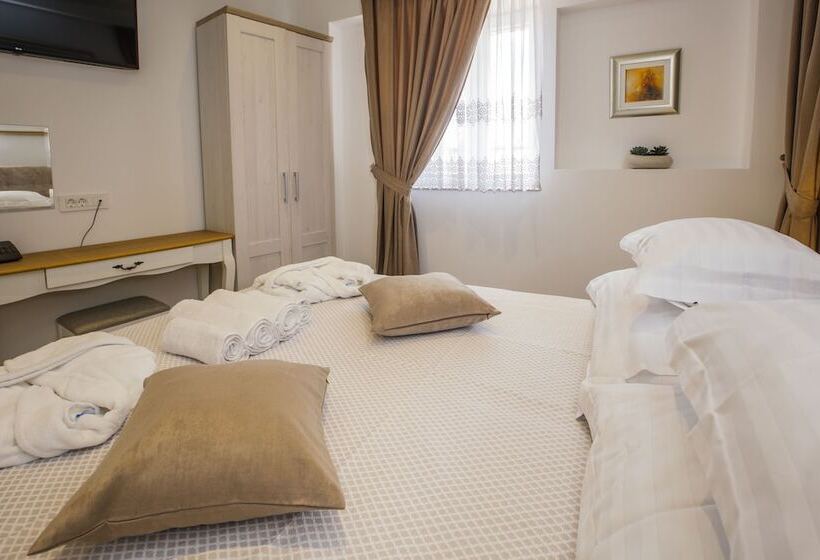 带城市景观的标准间, Heritage Hotel Dea Hvar