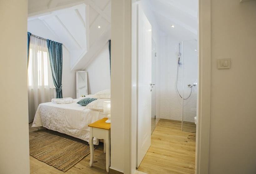 琮城市景观的豪华间, Heritage Hotel Dea Hvar