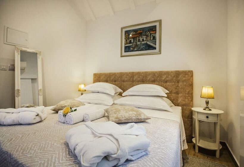 琮城市景观的豪华间, Heritage Hotel Dea Hvar