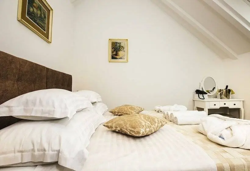 اتاق سوپریور, Heritage Hotel Dea Hvar