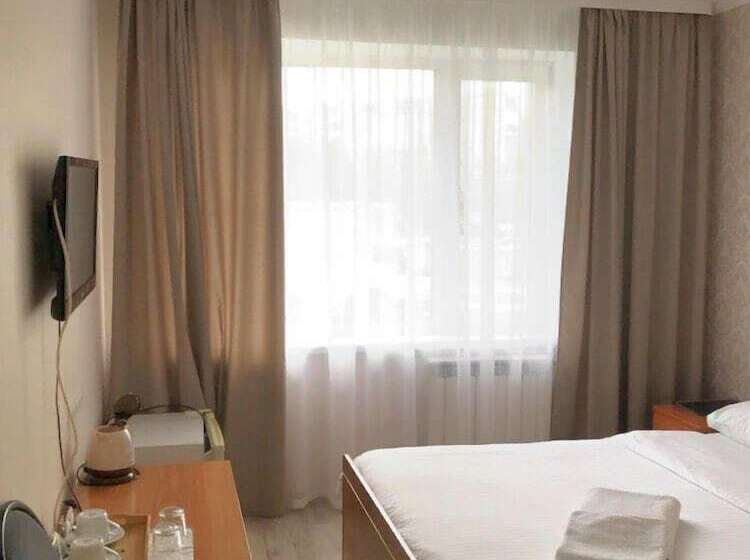 اتاق استاندارد, Avrora