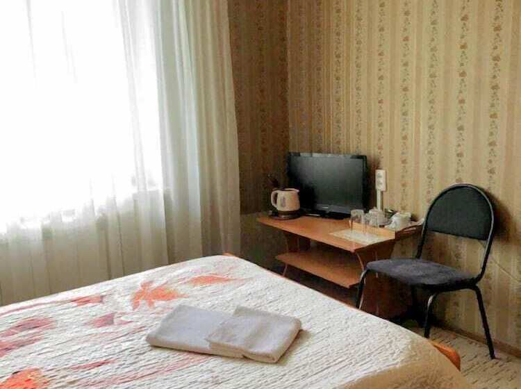 اتاق اکونومی, Avrora