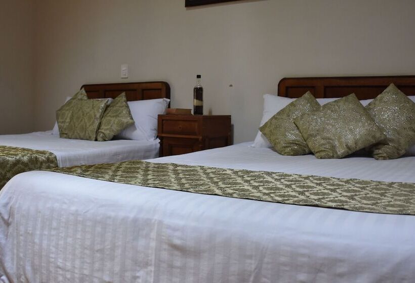 غرفة قياسية, Aroma 406