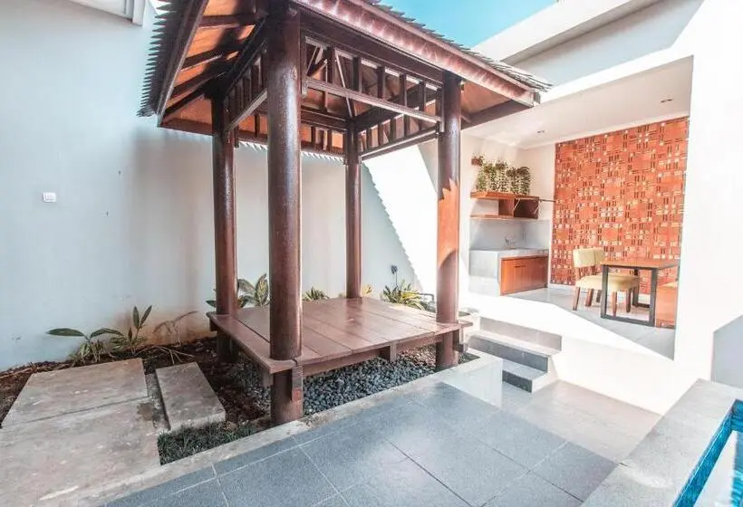 Familiesuite, Collection O 9 Villa Ubud Anyer