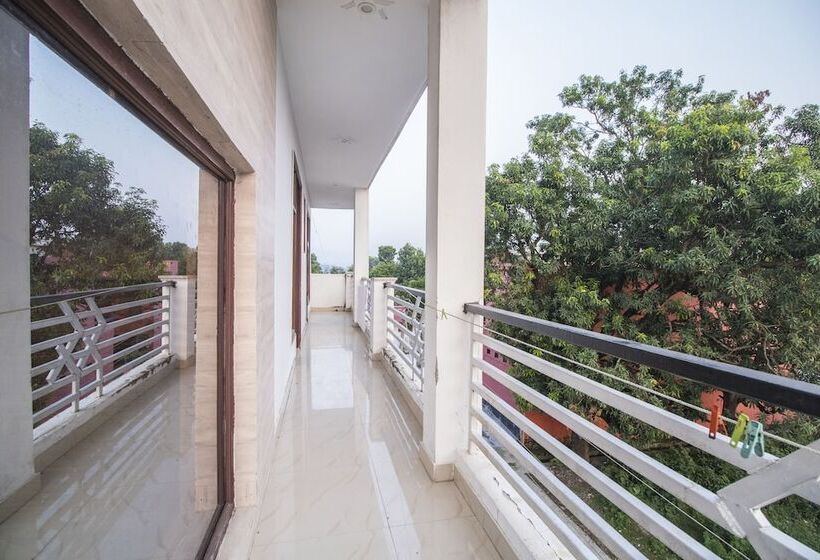 Deluxe-huone, Gopi Dham, Haridwar
