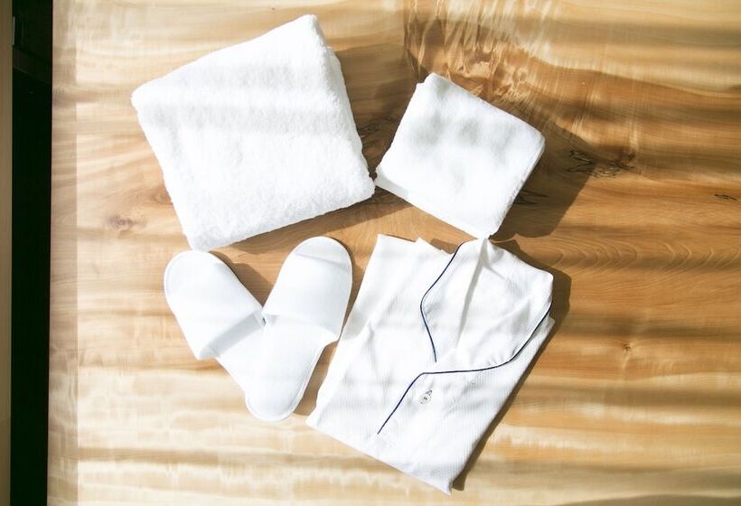 اتاق سوپریور, Kado Goshominami Kyoto