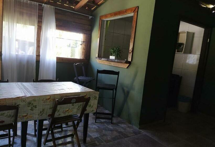 スタンダード4人部屋, Pousada Rancho Do Nhesko