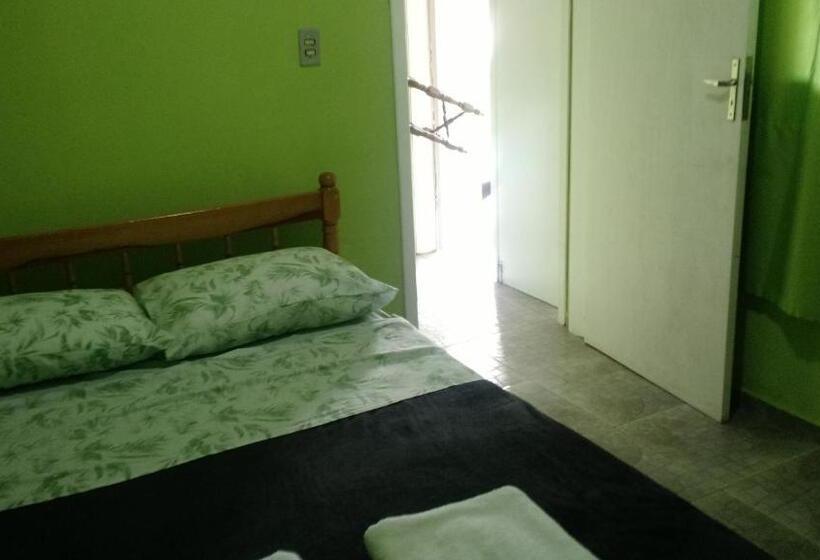 スタンダード4人部屋, Pousada Rancho Do Nhesko