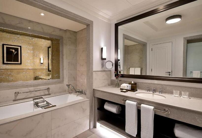 شقة إدارية غرفتين نوم, The St. Regis Amman