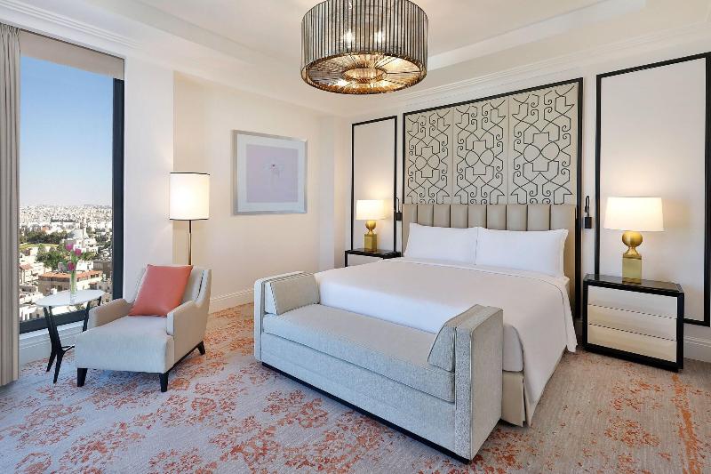غرفة ديلوكس سرير كينج, The St. Regis Amman