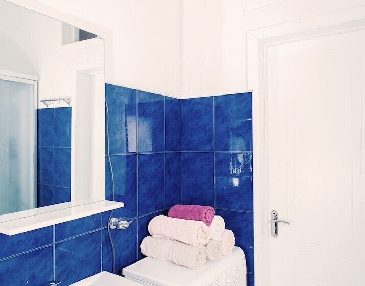 מיטה בחדר משותף, Hunter Hostel