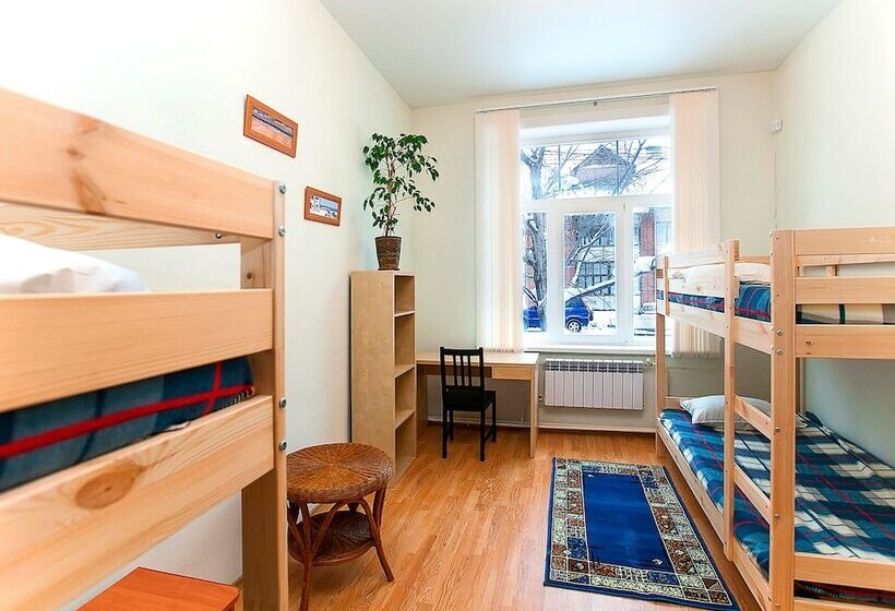 共用房间的床, Hunter Hostel