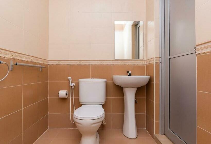 غرفة قياسية فردية, Neo Pegasus Hotel By Oyo Rooms