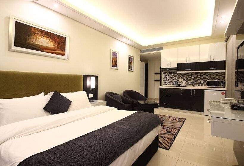 اتاق لوکس با چشم‌انداز دریا, Palm Ville Suites