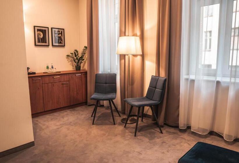 Апартаменты Deluxe 1 Спальня, Brassel Apart