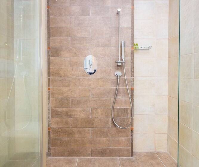 חדר סופריור נוף לגינה, 180 South Seaside