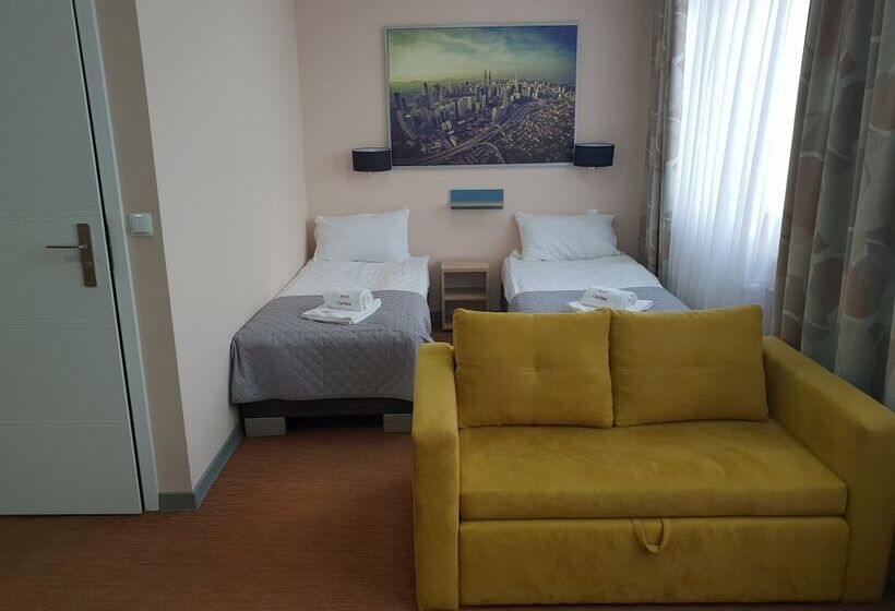 Семейный Номер, Carina