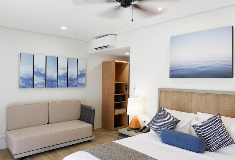 اتاق لوکس با تخت دو نفره بزرگ, Huni Lio