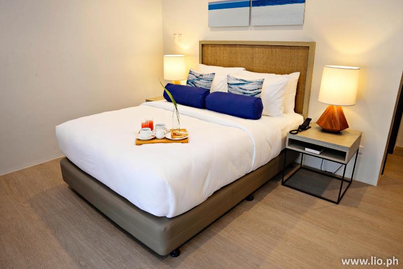 اتاق لوکس, Huni Lio